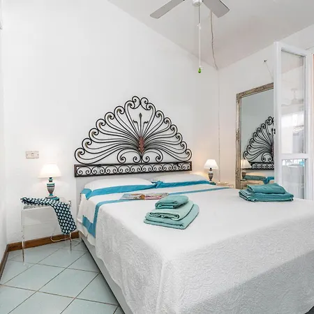 Διαμέρισμα Tiffany With Shared Pool - Happy Santa Marinella