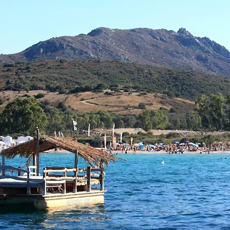 Tiffany With Shared Pool - Happy Διαμέρισμα Santa Marinella