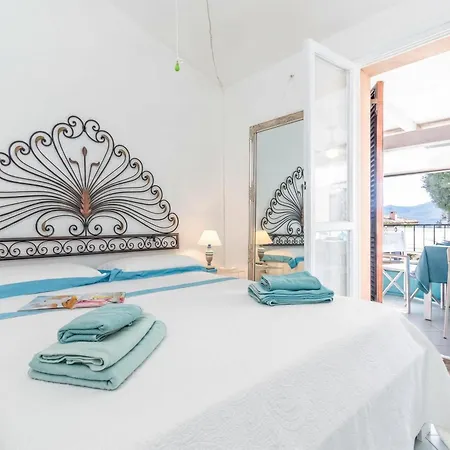 Διαμέρισμα Tiffany With Shared Pool - Happy Santa Marinella