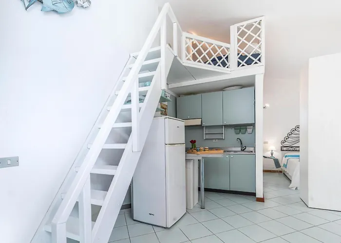 Tiffany With Shared Pool - Happy 公寓