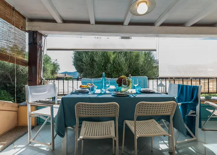 公寓 Tiffany With Shared Pool - Happy 马里内拉